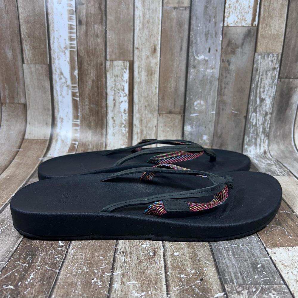Teva Voya Flip Flops Women Size 7 Multi Color Black Sandals Thongs Beach Summer